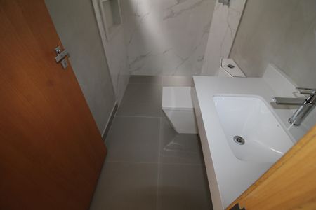 Casa à venda com 150m², 3 quartos e 2 vagasQuarto 2 - Banheiro