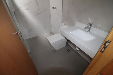 Casa à venda com 150m², 3 quartos e 2 vagasQuarto 2 - Banheiro