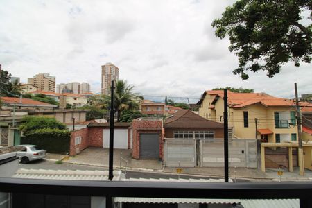 Casa à venda com 150m², 3 quartos e 2 vagasQuarto 3 - Varanda