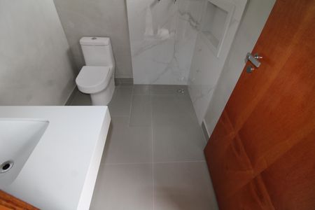 Casa à venda com 170m², 3 quartos e 2 vagasQuarto 3 - Banheiro