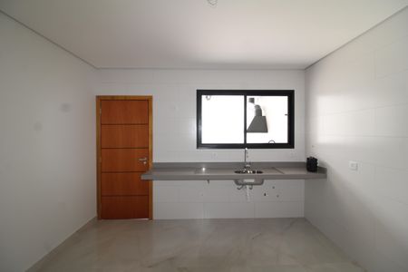 Casa à venda com 170m², 3 quartos e 2 vagasCozinha