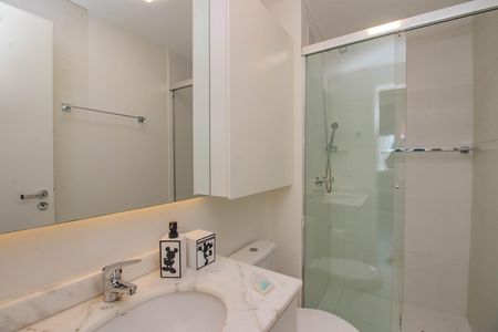 Apartamento à venda com 65m², 2 quartos e 2 vagas Apartamento à venda com 65m², 2 quartos e 2 vagasBanheiro Social