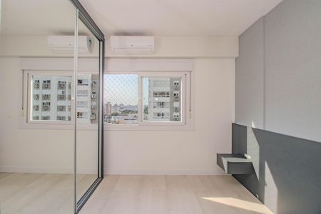 Apartamento à venda com 65m², 2 quartos e 2 vagas Apartamento à venda com 65m², 2 quartos e 2 vagasSuíte