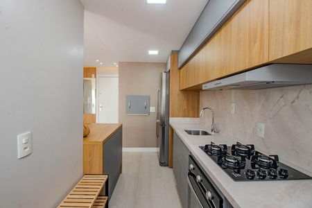 Apartamento à venda com 65m², 2 quartos e 2 vagas Apartamento à venda com 65m², 2 quartos e 2 vagasCozinha e Área de Serviço