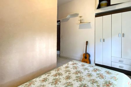 Casa à venda com 224m², 4 quartos e 4 vagas Casa à venda com 224m², 4 quartos e 4 vagasQuarto 2