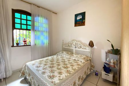 Casa à venda com 224m², 4 quartos e 4 vagas Casa à venda com 224m², 4 quartos e 4 vagasQuarto 2