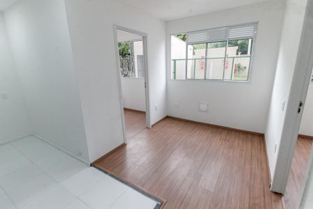 Sala de apartamento para alugar com 2 quartos, 32m² em Vila Suzana, São Paulo