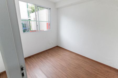 Quarto 1 de apartamento para alugar com 2 quartos, 32m² em Vila Suzana, São Paulo