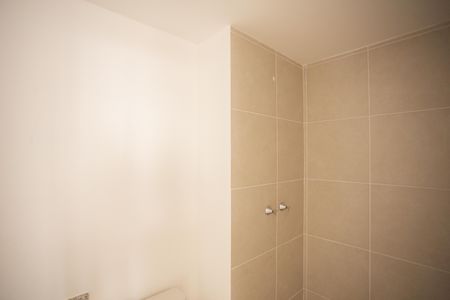 Apartamento à venda com 38m², 2 quartos e sem vagaBANHEIRO