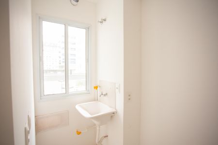 Apartamento à venda com 38m², 2 quartos e sem vagaCOZINHA E ÁREA DE SERVIÇO