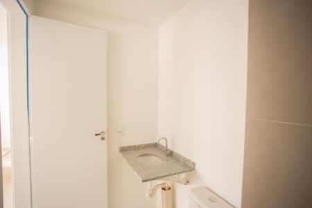 Apartamento à venda com 38m², 2 quartos e sem vagaBANHEIRO