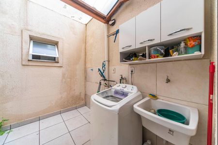 Apartamento à venda com 57m², 2 quartos e 1 vaga Apartamento à venda com 57m², 2 quartos e 1 vagaÁrea de Serviço