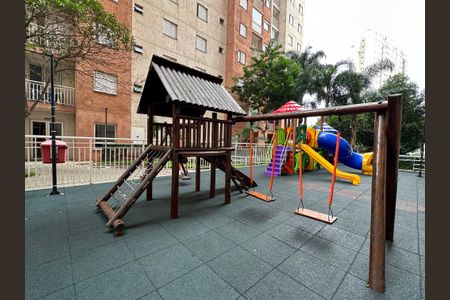 Apartamento para alugar com 50m², 2 quartos e 1 vagaArea Comum - Playground