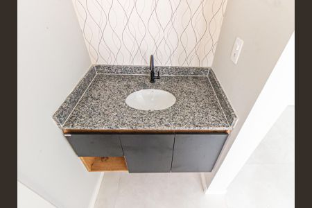 Apartamento para alugar com 35m², 2 quartos e sem vaga Apartamento para alugar com 35m², 2 quartos e sem vagaBanheiro