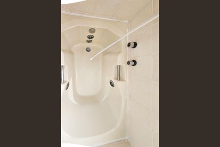 Apartamento para alugar com 102m², 3 quartos e 2 vagasbanheiro da suíte 