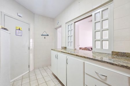 Apartamento para alugar com 102m², 3 quartos e 2 vagascozinha
