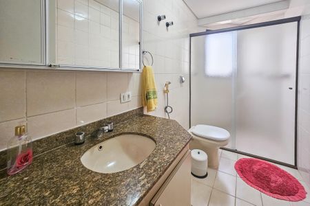 Apartamento para alugar com 102m², 3 quartos e 2 vagasbanheiro 