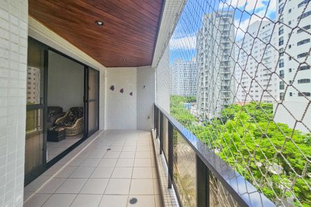 Apartamento para alugar com 102m², 3 quartos e 2 vagasvaranda