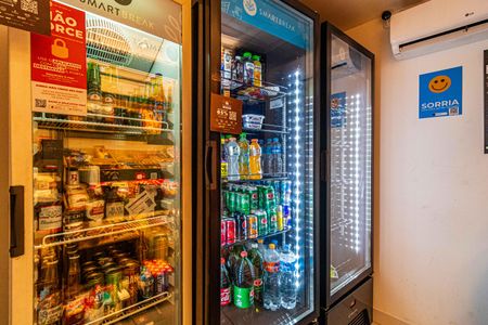 Apartamento para alugar com 28m², 1 quarto e sem vaga Apartamento para alugar com 28m², 1 quarto e sem vagaÁrea comum - Mercado