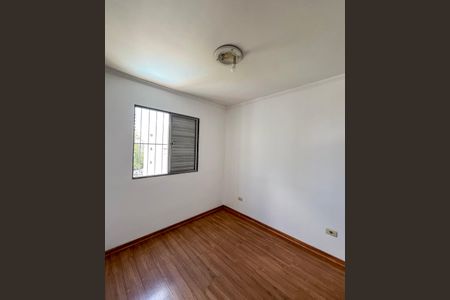 Quarto 2 de apartamento para alugar com 2 quartos, 55m² em Jardim Previdencia, São Paulo