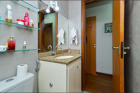 Apartamento à venda com 90m², 3 quartos e 2 vagasBanheiro Social