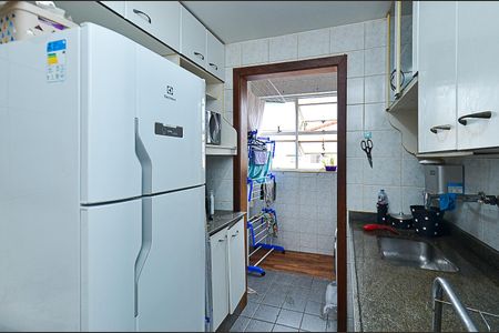 Apartamento à venda com 90m², 3 quartos e 2 vagasCozinha