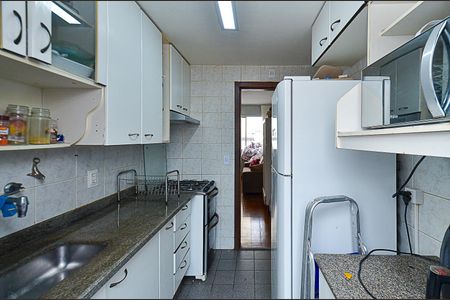 Apartamento à venda com 90m², 3 quartos e 2 vagasCozinha