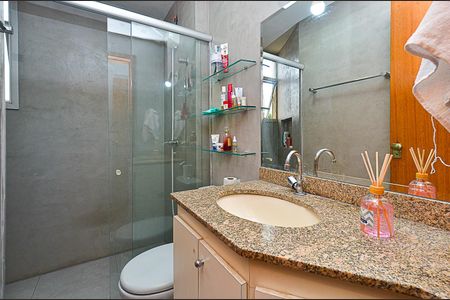 Apartamento à venda com 90m², 3 quartos e 2 vagasBanheiro Social