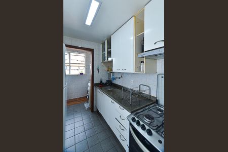 Apartamento à venda com 90m², 3 quartos e 2 vagasCozinha