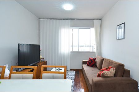 Sala Ambientes de apartamento à venda com 3 quartos, 90m² em Sagrada Família, Belo Horizonte
