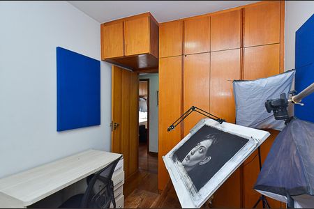 Apartamento à venda com 90m², 3 quartos e 2 vagasQuarto 1