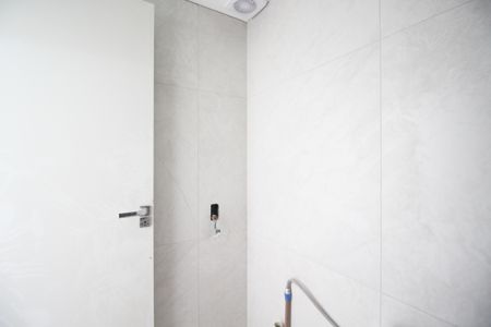 Banheiro de kitnet/studio à venda com 1 quarto, 25m² em Vila Olímpia, São Paulo