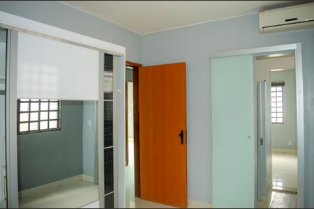 Casa para alugar com 230m², 4 quartos e 3 vagas