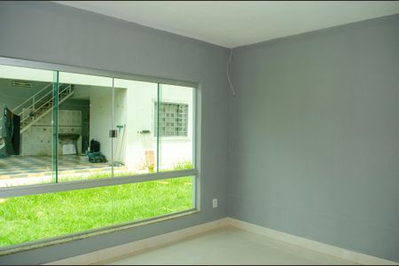 Casa para alugar com 230m², 4 quartos e 3 vagas