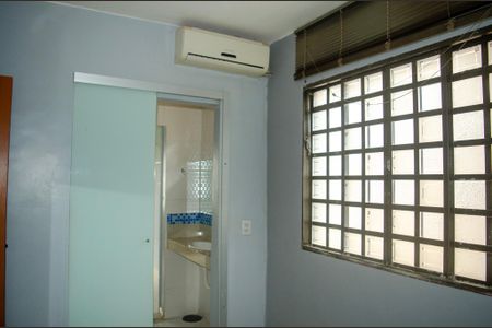 Casa para alugar com 230m², 4 quartos e 3 vagas