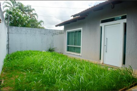 Casa para alugar com 230m², 4 quartos e 3 vagas