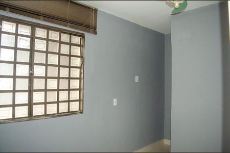 Casa para alugar com 4 quartos, 230m² em Setor Goiânia 2, Goiânia