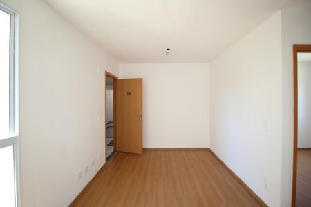 Sala de apartamento à venda com 2 quartos, 41m² em Morro Santana, Porto Alegre