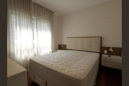 Apartamento à venda com 130m², 3 quartos e 2 vagasSuíte