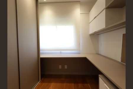 Apartamento à venda com 130m², 3 quartos e 2 vagasQuarto 1