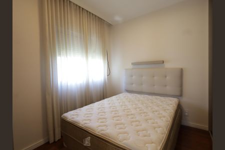Apartamento à venda com 130m², 3 quartos e 2 vagasQuarto 2