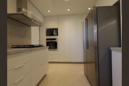 Apartamento à venda com 130m², 3 quartos e 2 vagasCozinha