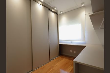 Apartamento à venda com 130m², 3 quartos e 2 vagasQuarto 1