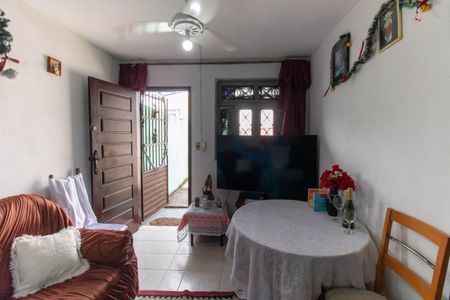 Casa à venda com 600m², 2 quartos e sem vagaSala