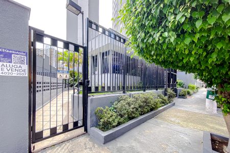 Apartamento para alugar com 50m², 2 quartos e 1 vaga Apartamento para alugar com 50m², 2 quartos e 1 vagaFachada - Plaquinha