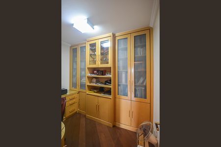 Apartamento à venda com 146m², 4 quartos e 3 vagas Apartamento à venda com 146m², 4 quartos e 3 vagasQuarto 2