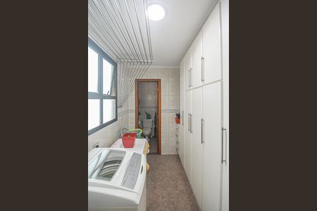 Apartamento à venda com 146m², 4 quartos e 3 vagas Apartamento à venda com 146m², 4 quartos e 3 vagasÁrea de Serviço