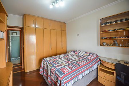 Apartamento à venda com 146m², 4 quartos e 3 vagas Apartamento à venda com 146m², 4 quartos e 3 vagasQuarto 3