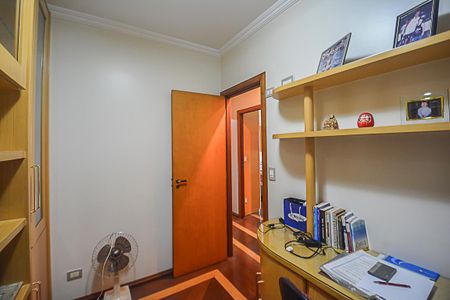 Apartamento à venda com 146m², 4 quartos e 3 vagas Apartamento à venda com 146m², 4 quartos e 3 vagasQuarto 2