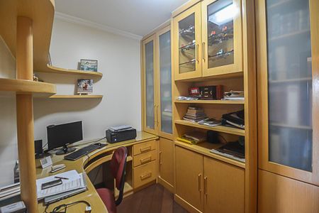 Apartamento à venda com 146m², 4 quartos e 3 vagas Apartamento à venda com 146m², 4 quartos e 3 vagasQuarto 2